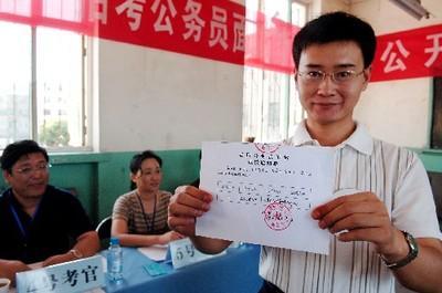 公務(wù)員和事業(yè)單位結(jié)構(gòu)化面試應(yīng)該如何準(zhǔn)備才能順利通過？