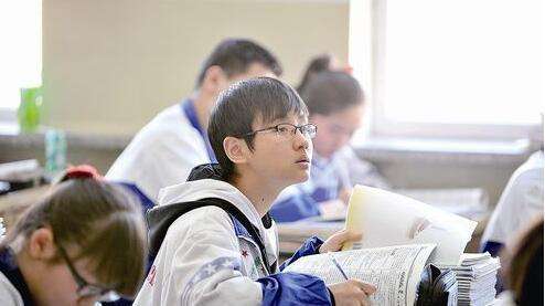 行測(cè)申論如何高效復(fù)習(xí)提高分?jǐn)?shù)？
