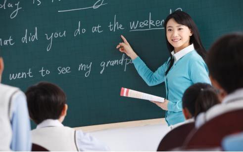 公務(wù)員好還是教師好？兩者對比有什么區(qū)別？